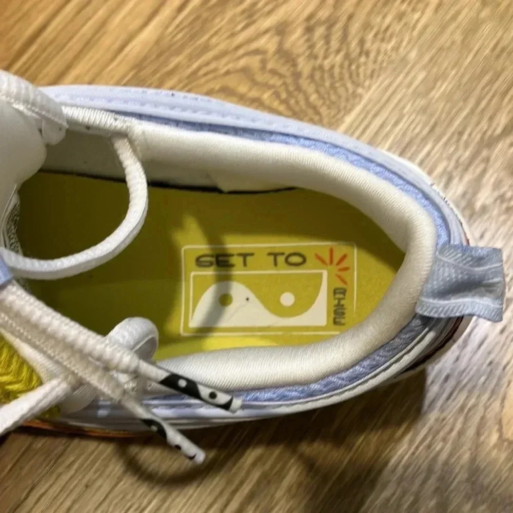 NWOT Kids Nike Air Max 97 Set to Rise Rainbow (3.5)